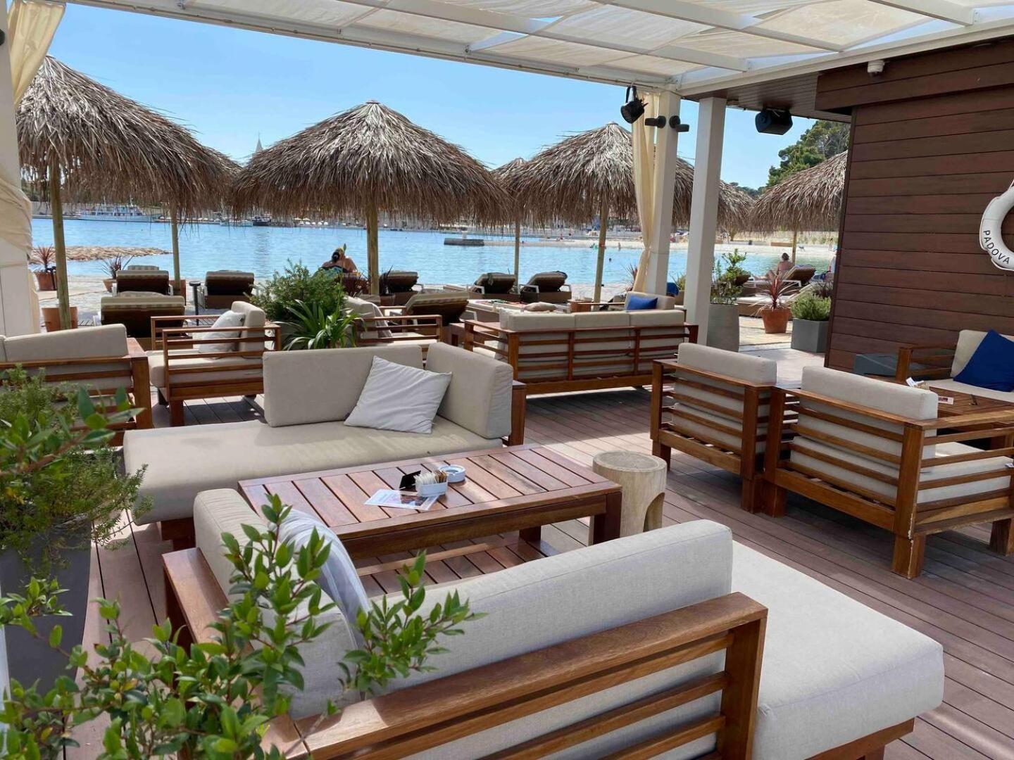 Rab Island Apartmets - Palit Rab Town Ngoại thất bức ảnh