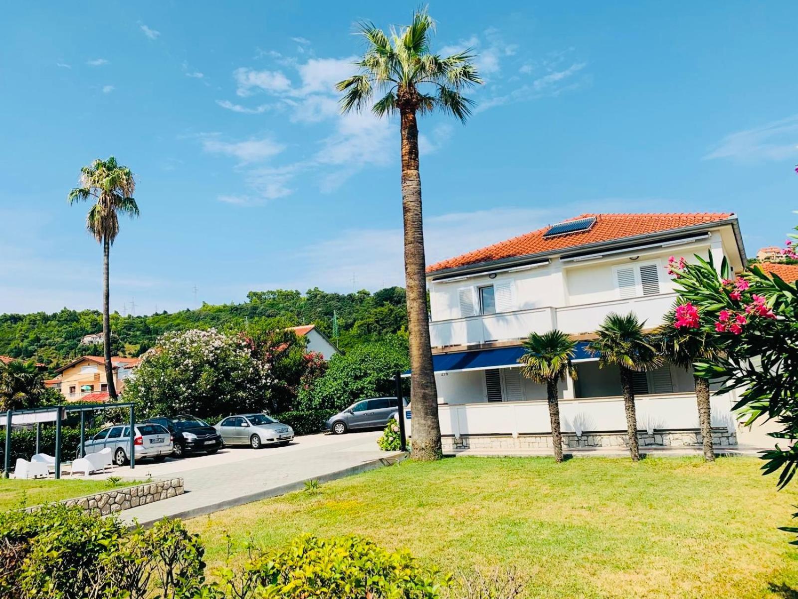 Rab Island Apartmets - Palit Rab Town Ngoại thất bức ảnh