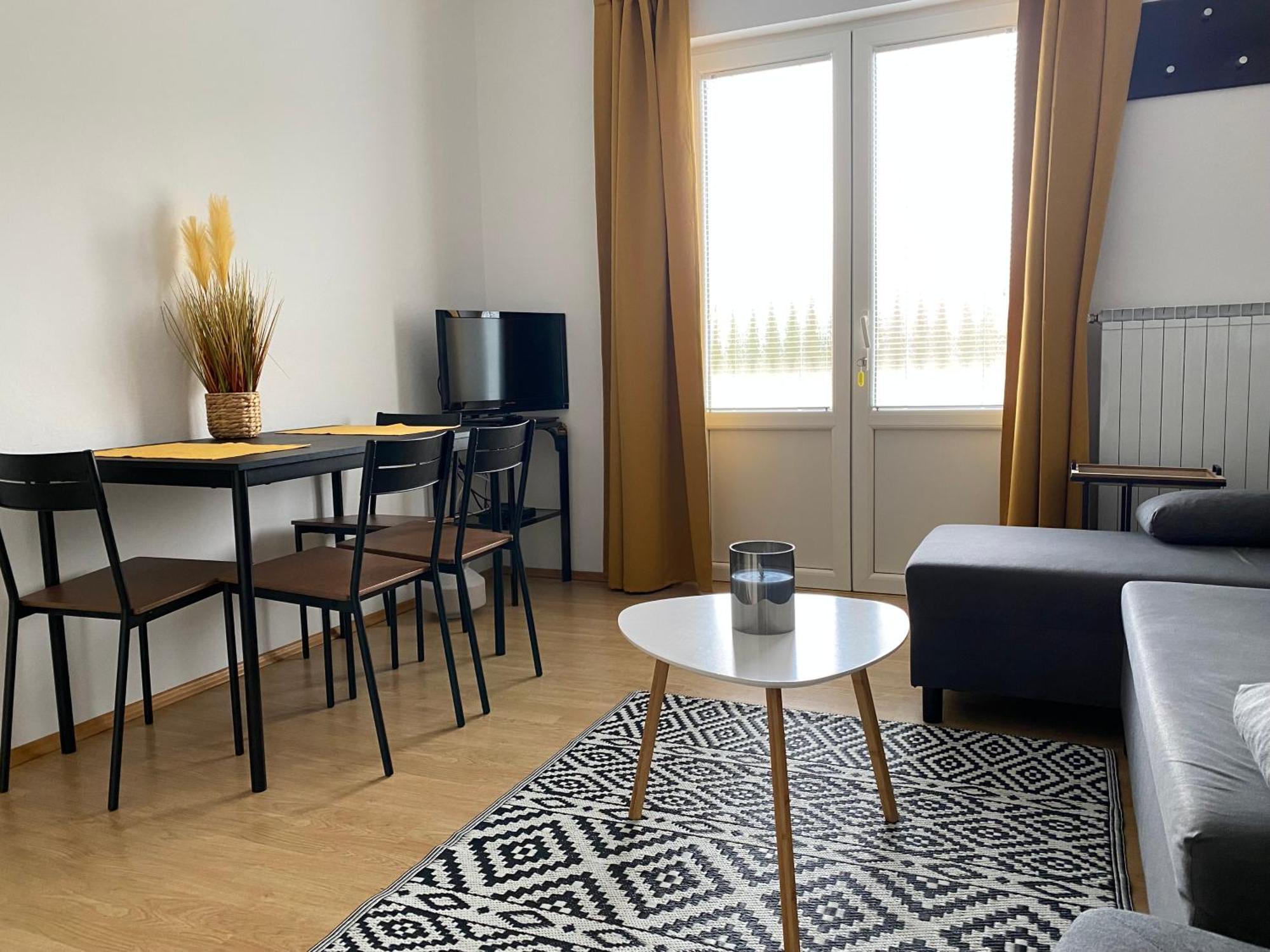 Rab Island Apartmets - Palit Rab Town Ngoại thất bức ảnh